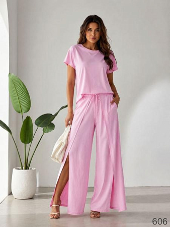 Костюм Loren 606 pink - делук