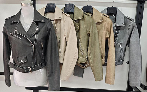 Куртка Liopt 3530 nude - делук