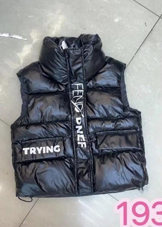 Жилетка Farbique 193 black - делук