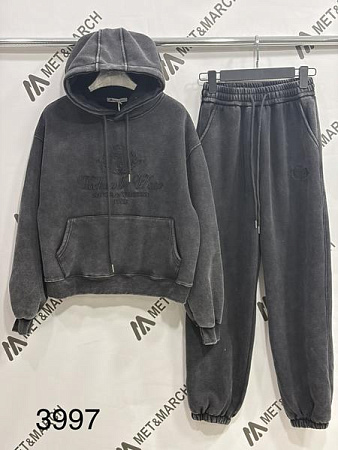 Костюм Спорт Met&March 3997-1 d.grey - делук