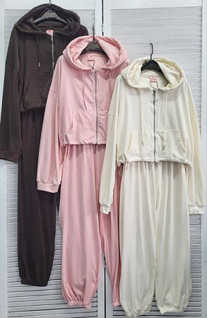 Костюм Спорт Nefertiti 1066 brown - делук