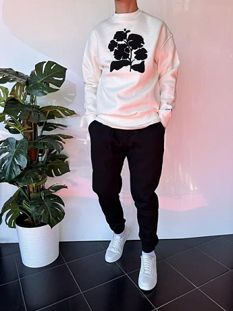 Свитер Three Black 2353 white Свитер Three Black 2353 white - делук