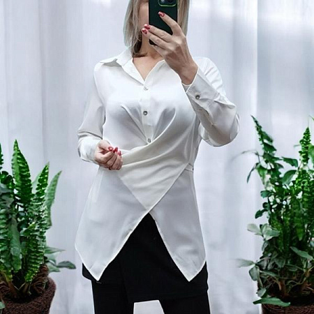 Блузка Nefertiti 1655 white - делук