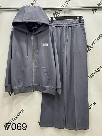 Костюм Спорт Met&March 7069 d.grey Костюм Спорт Met&March 7069 d.grey - делук