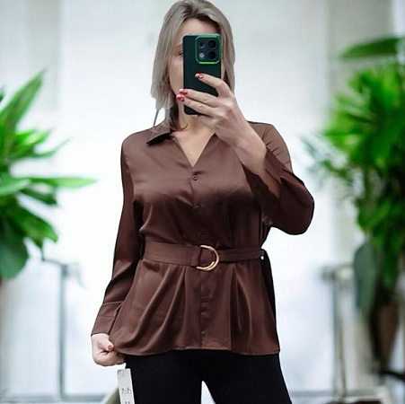 Блузка Nefertiti 1661 brown - делук