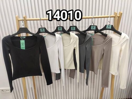 Свитер Mmc Clothes 14010 white - делук