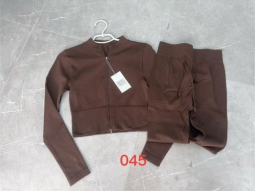 Костюм Спорт Newjeans 045 brown - делук