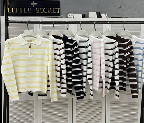 Свитер Little Secret 3881 white-black - делук