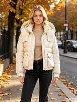 Куртка Jacket B2605 beige - делук
