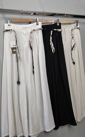 Штаны Nefertiti 9865 beige - делук