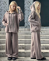 Костюм Спорт Karolina KR306 l.brown - делук