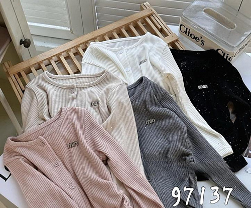 Свитер Meloria 97137 white - делук