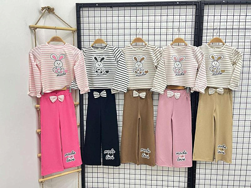 Костюм Meloria 248 beige - делук