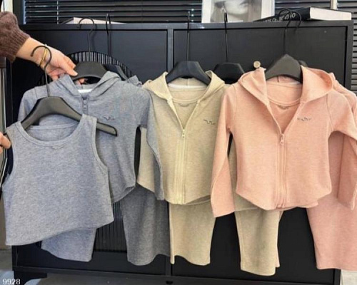Костюм Meloria 9928 beige - делук