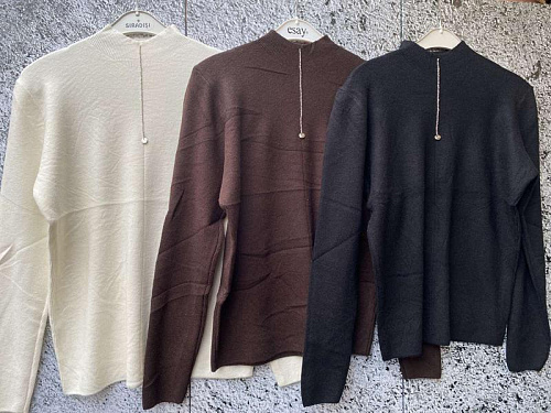 Свитер Lora LR879 milk - делук