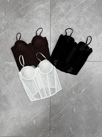 Топ Nefertiti 1941 black - делук