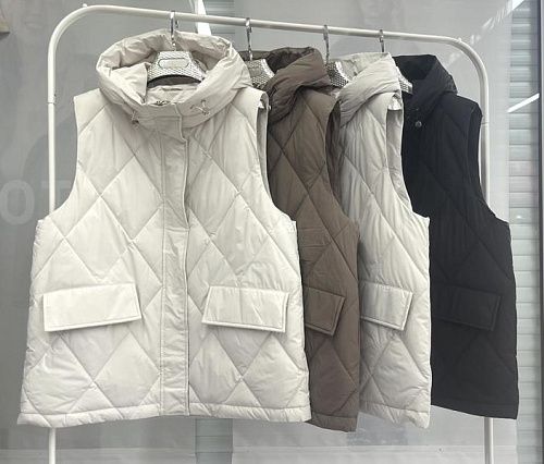 Жилетка Yafeier 9155 white - делук