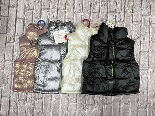 Жилетка Farbique F97 black - делук