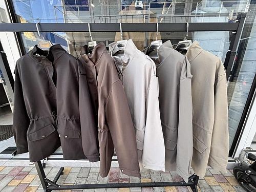 Куртка Liopt 1033 apricot - делук
