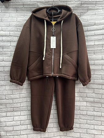 Костюм Спорт Valentina 091-1 brown - делук
