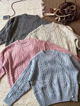 Свитер Meloria A082 white - делук