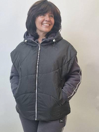 Жилетка Liart 960 black Жилетка Liart 960 black - делук