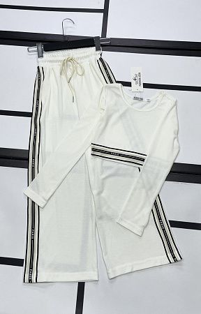 Костюм Kosmy 572 white - делук